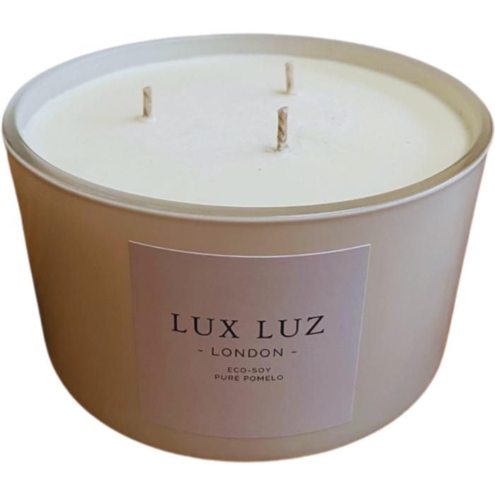 Pomelo Scented Three-Wick Candle main product photo
