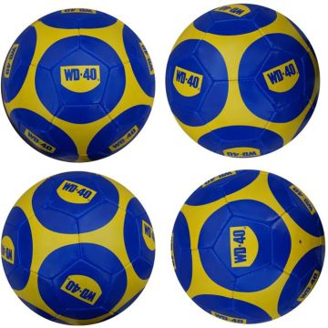 0001491size4footballs.jpg