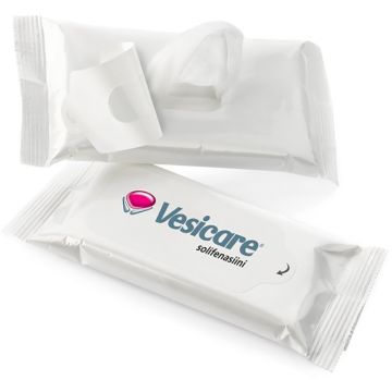 15 Standard Wet Wipes In A Soft Pack